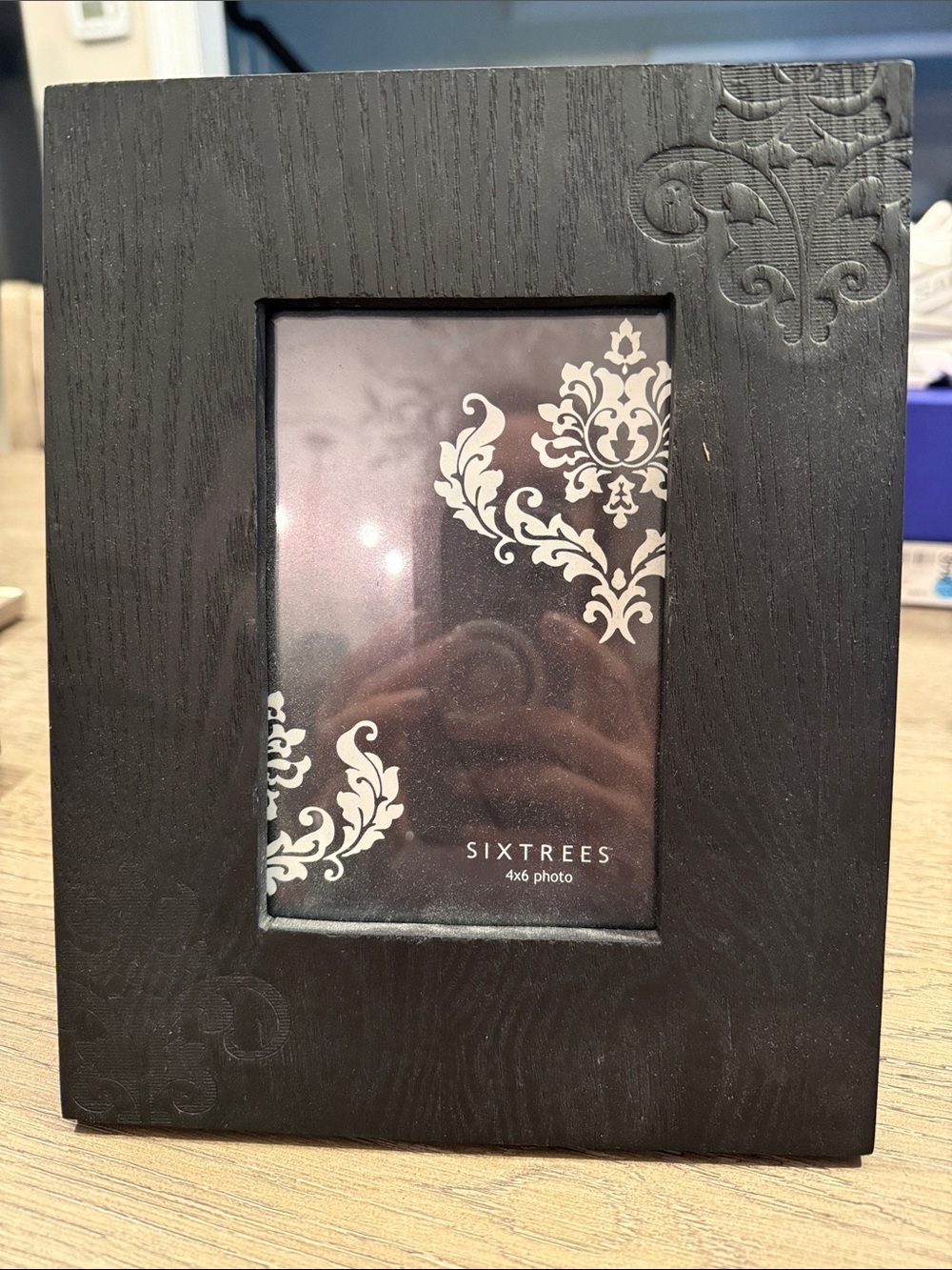 Black Embossed Wood Photo Frame - 4x6